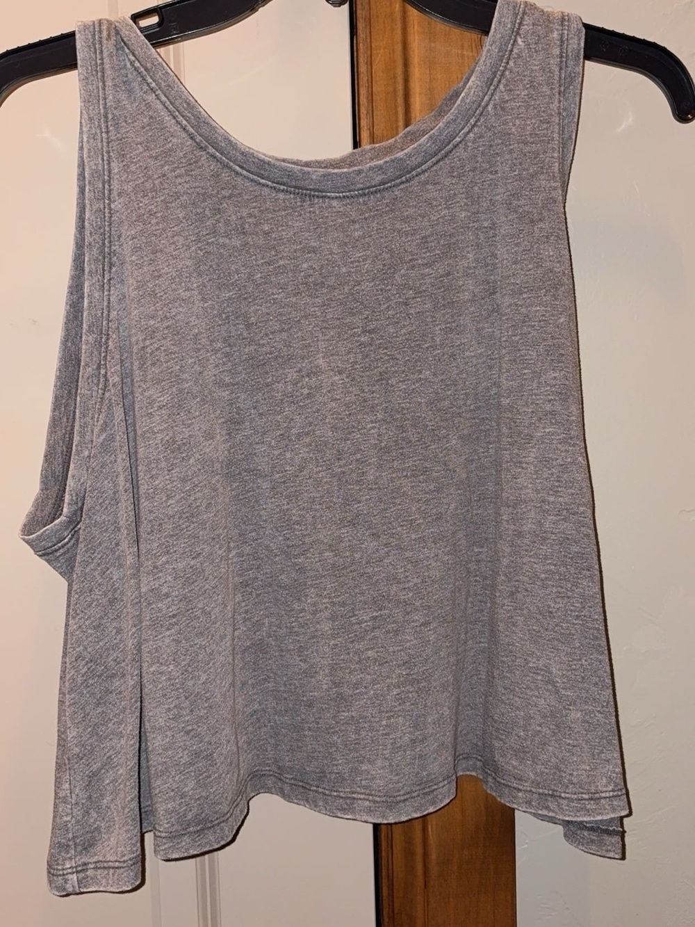 Forever 21 Light Gray Scoop Neck Tank Top